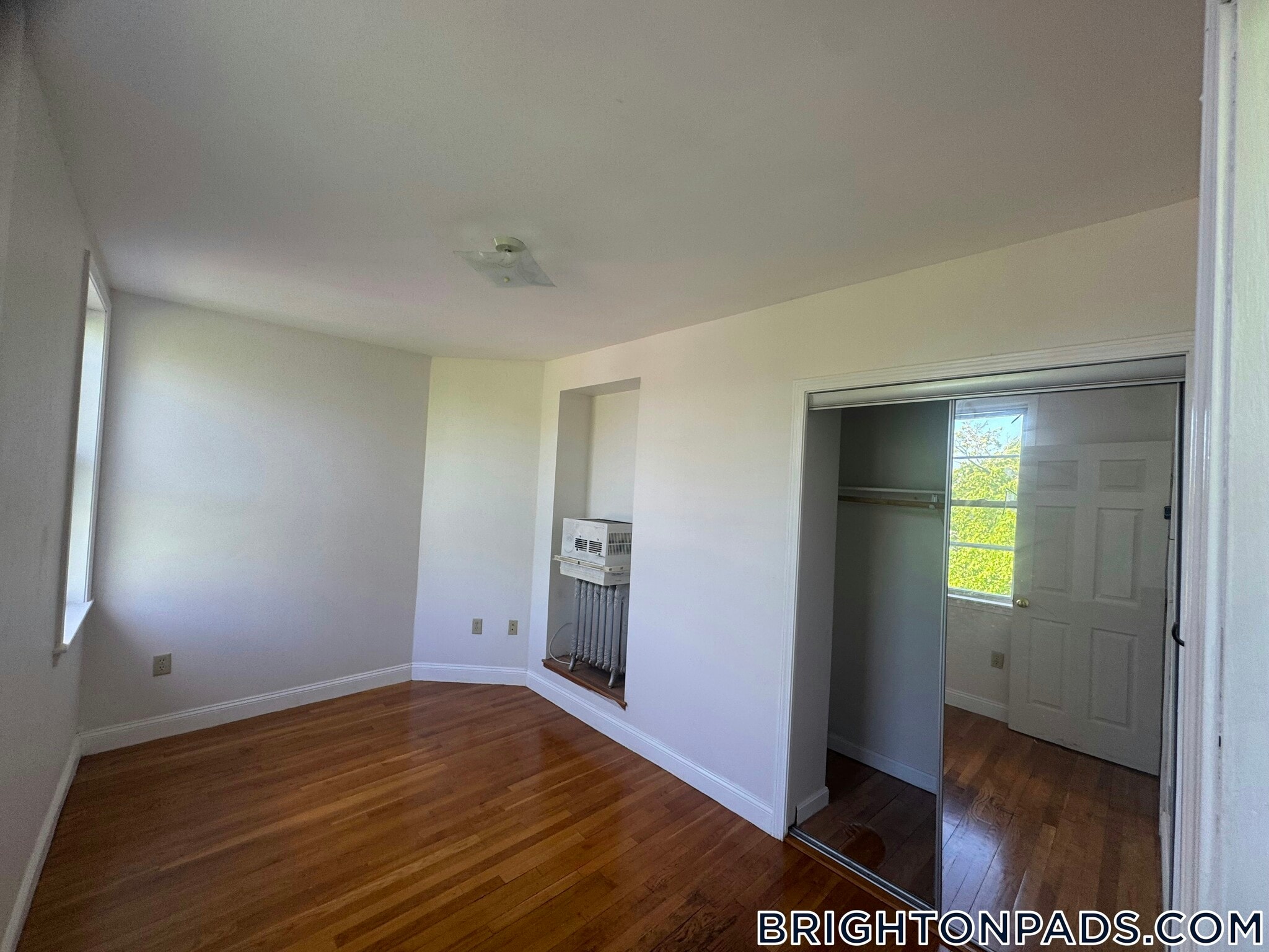 Building Photo - 41 Egremont Rd