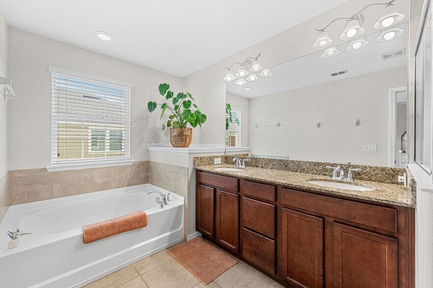 Building Photo - 1380 Mill Stream Ln