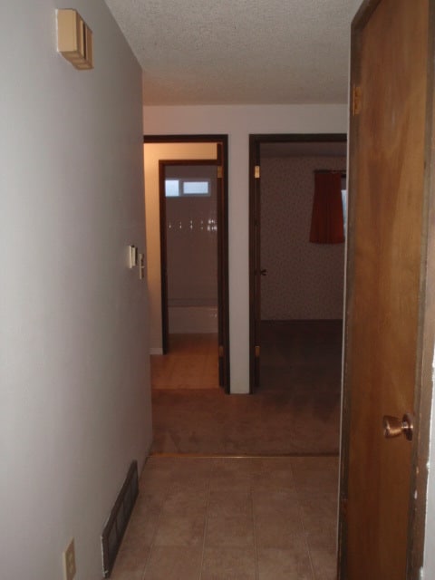 Building Photo - 920 Parkview Way