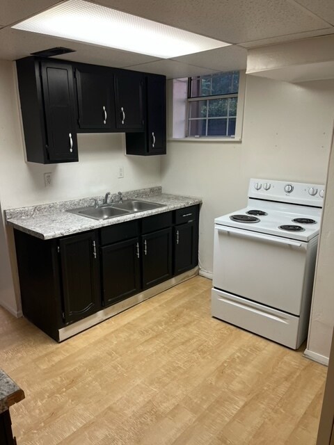 Primary Photo - 621 n mill st