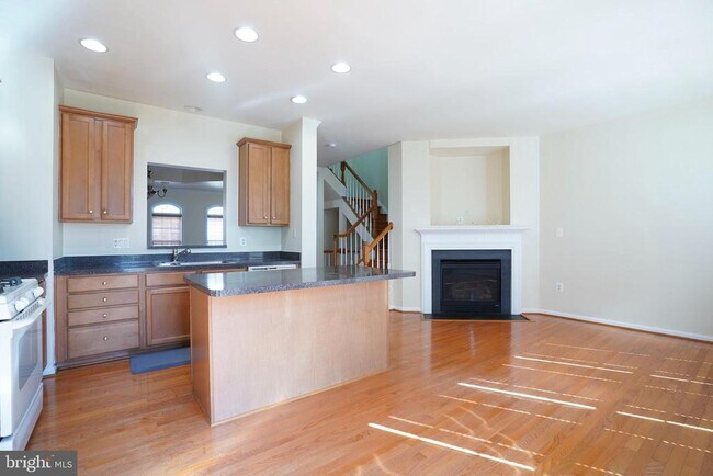 Building Photo - 5685 Faircloth Ct