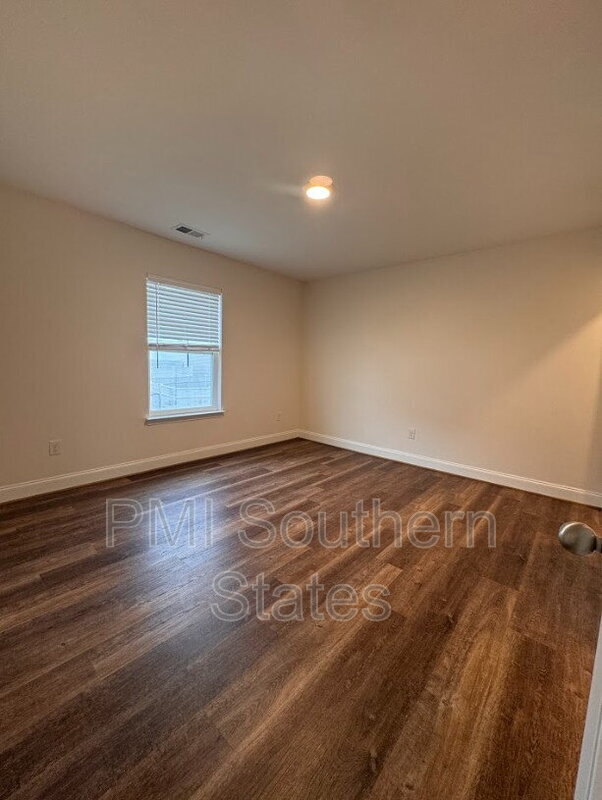 Building Photo - 207 Clarus Crk Wy