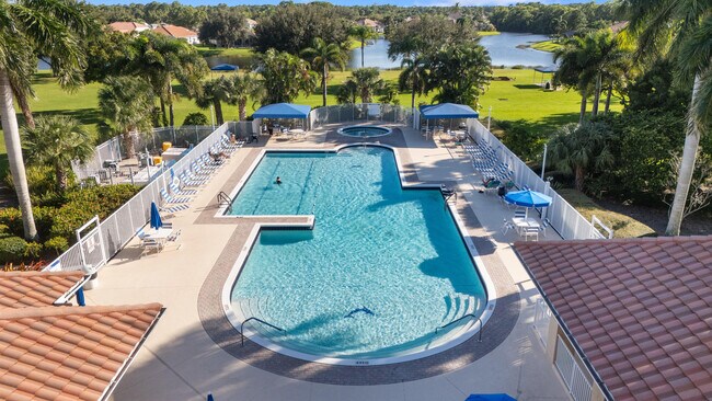 Building Photo - 700 SW Great Exuma Cove