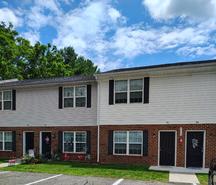 Building Photo - 65 Duiguid Dr