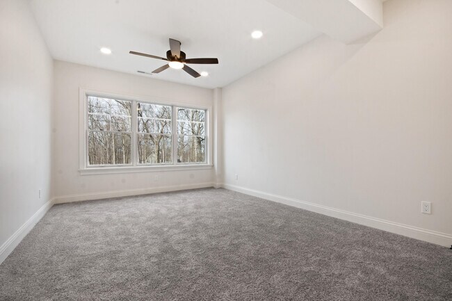 Building Photo - N2692 Forest Dr