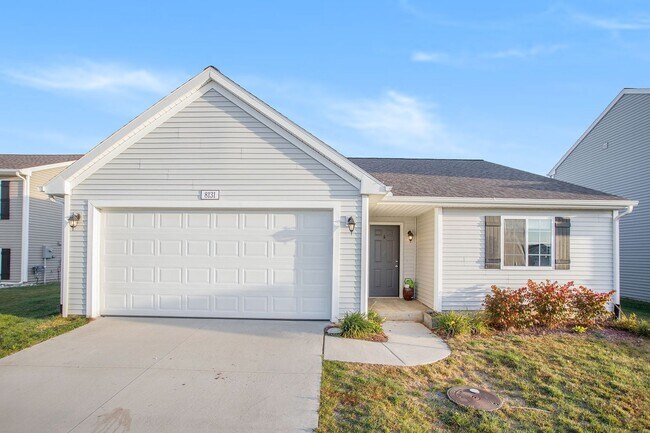 Building Photo - Newer Home for Lease Richland Schools - Available October 21st