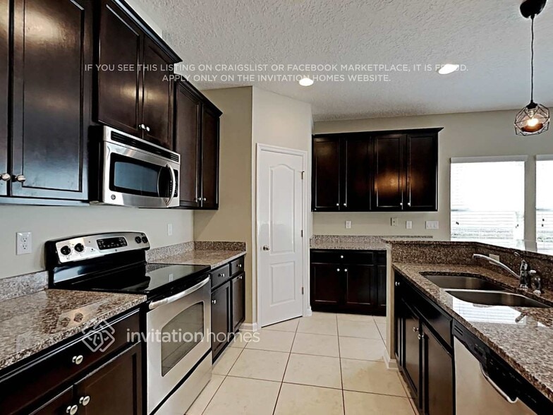 Building Photo - 516 Southwood Way