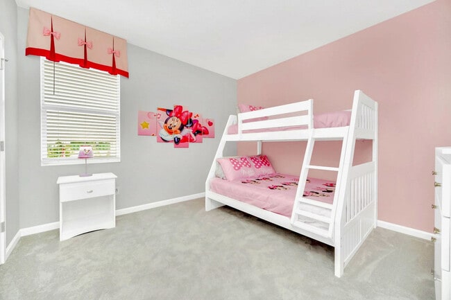 Building Photo - 2567 Shanti Dr