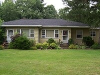 Building Photo - 799 McCauley Rd