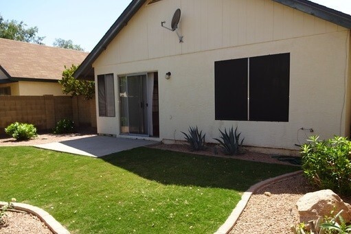 Building Photo - COMING SOON IN CHANDLER!!!