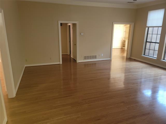 Building Photo - 5719 Encore Dr