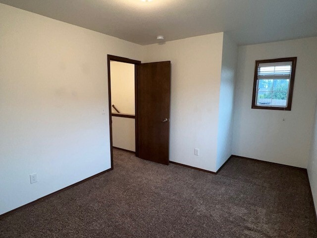 Building Photo - 2025 Aaron Dr