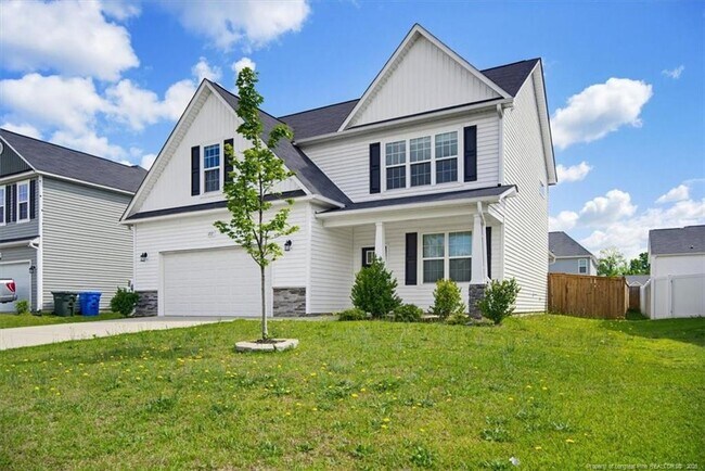 Building Photo - 1717 Stackhouse Dr
