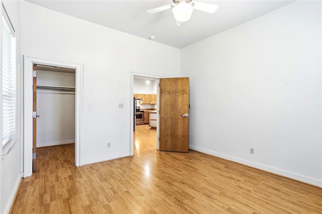 Building Photo - 1617 W Oleander St