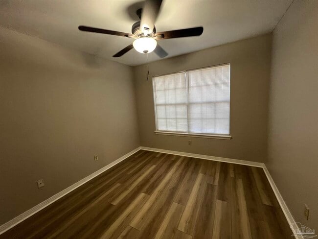 Building Photo - 1350 Fairchild St