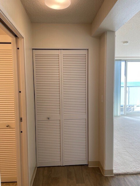 Building Photo - 801 South St