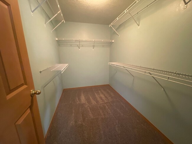 Building Photo - 4999 Honestus Dr SE