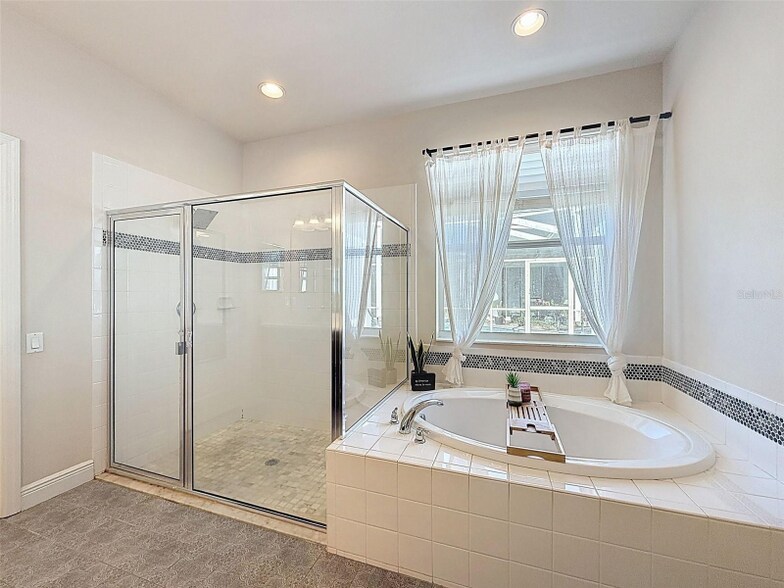 Building Photo - 14633 Strathglass Dr