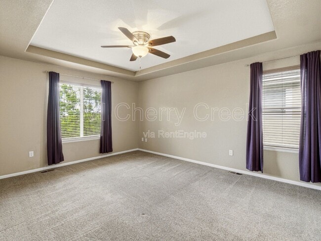 Building Photo - 10740 Southhaven Cir