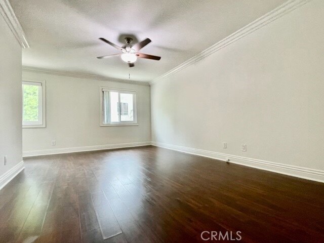 Building Photo - 2558 Orange Ave