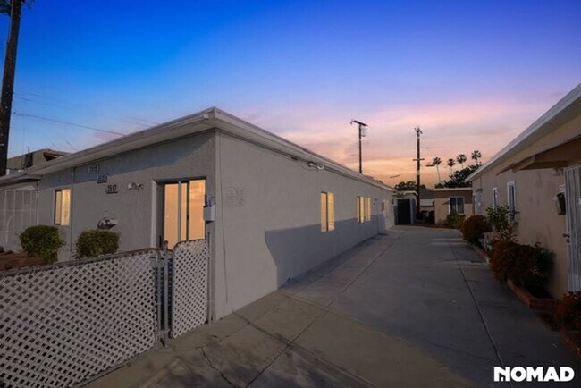 Building Photo - Charming 2 Bedroom 1 Bath Apartment For Rent