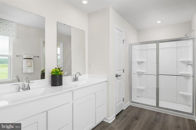 Building Photo - 6416 Draft Wy