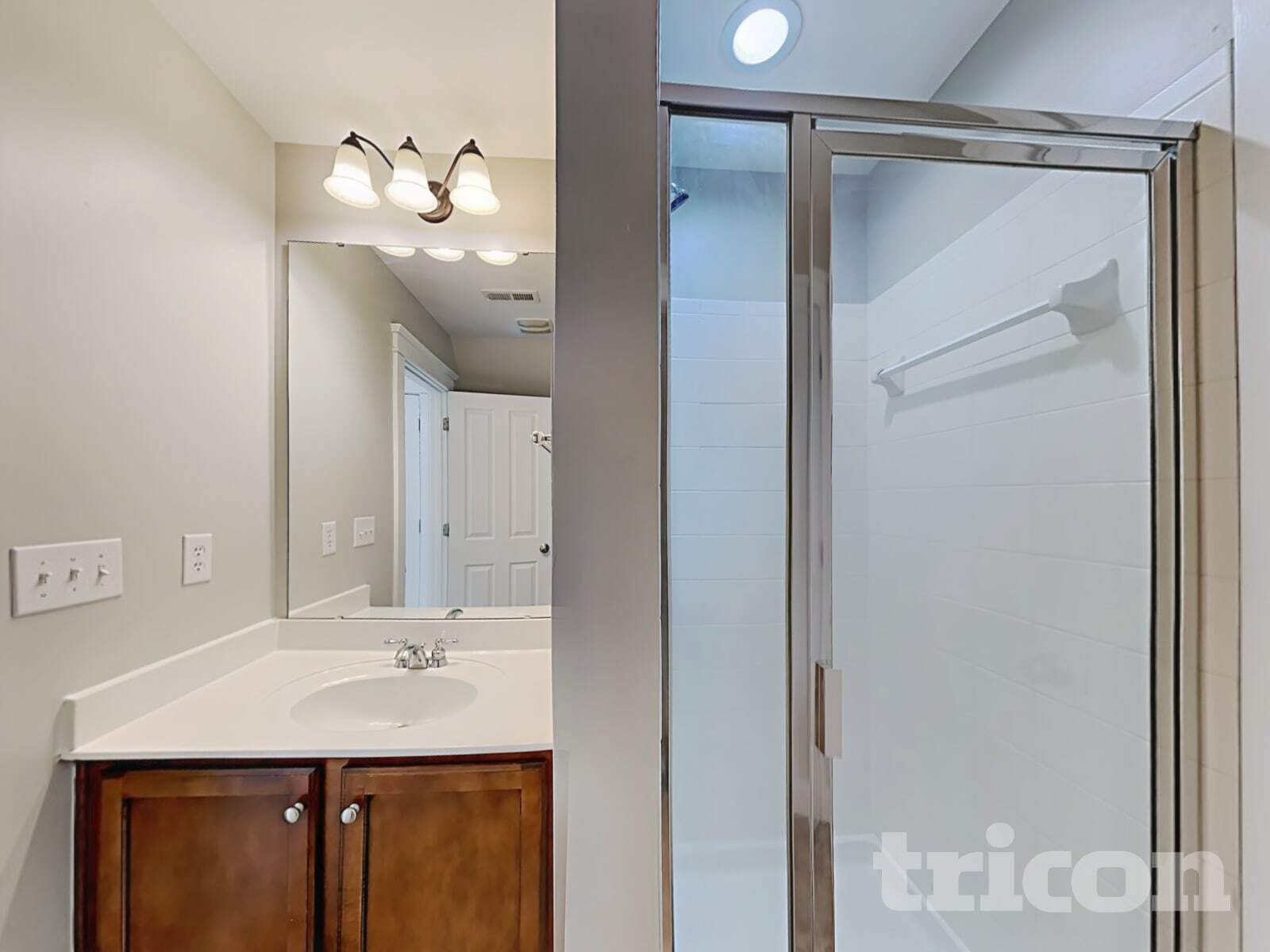 Building Photo - 150 E Morehouse Ave