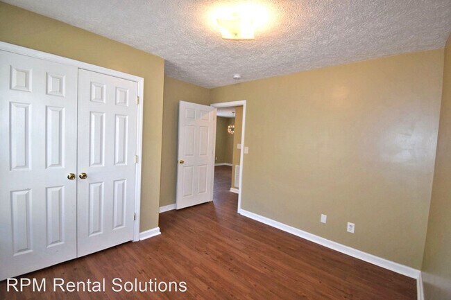 Building Photo - 2 br, 1 bath House - 501 S Highland Avenue