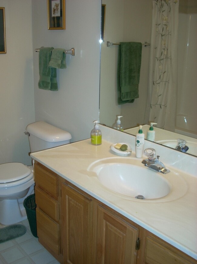 Building Photo - 3001 Arapaho Dr
