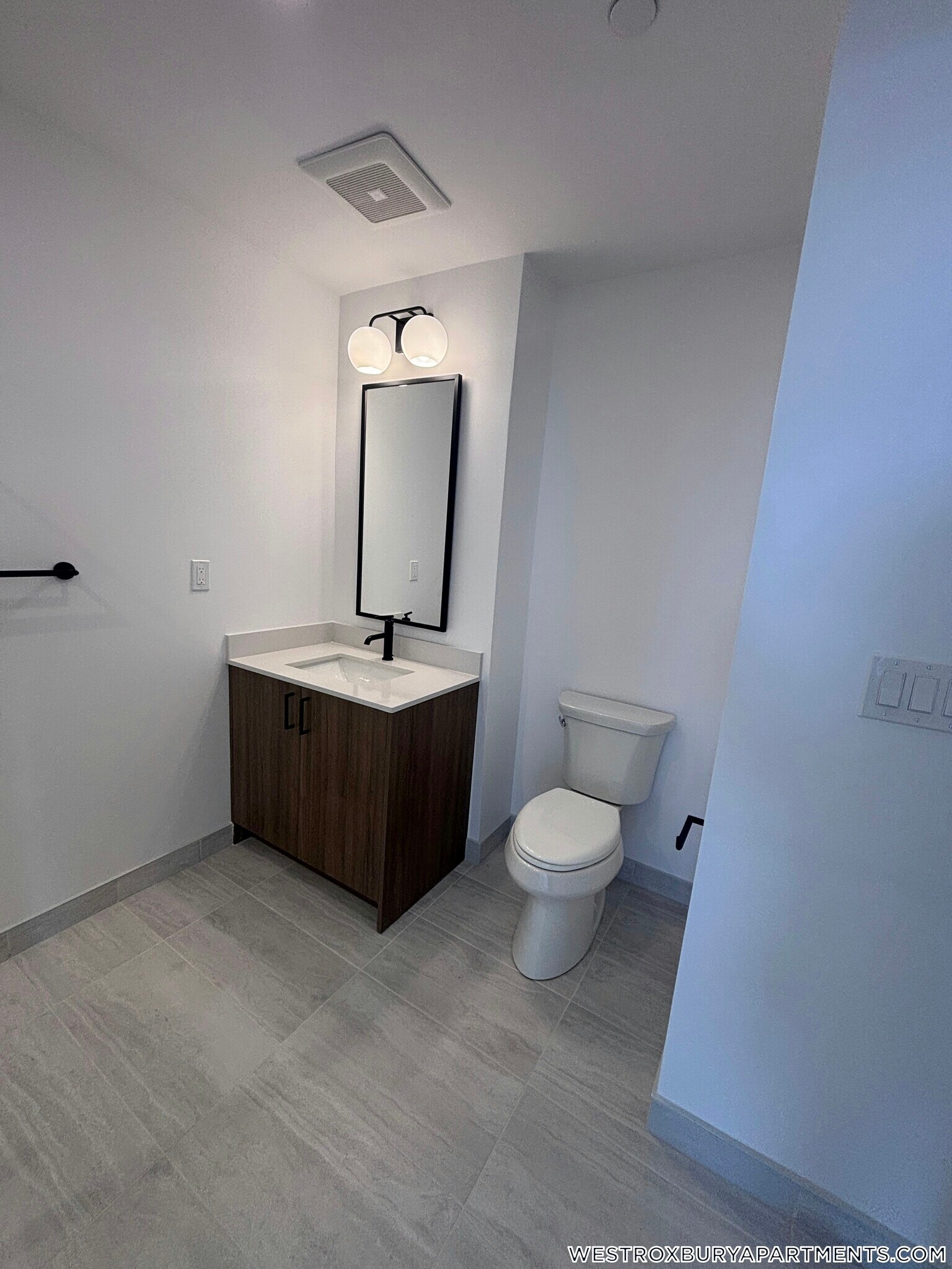 Building Photo - 199 Gardner St