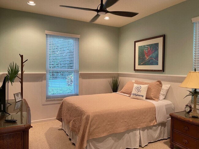 Building Photo - Mediterranean Style Vacation House Minutes from Beaches!