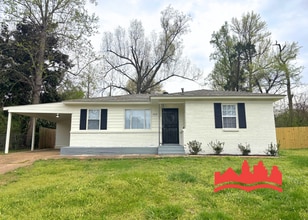 Building Photo - 2313 Nunnelee Ave