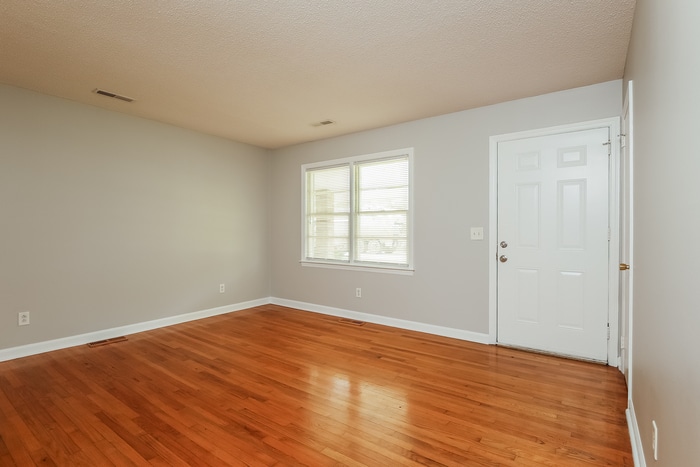 Building Photo - 221 N Pandora Dr