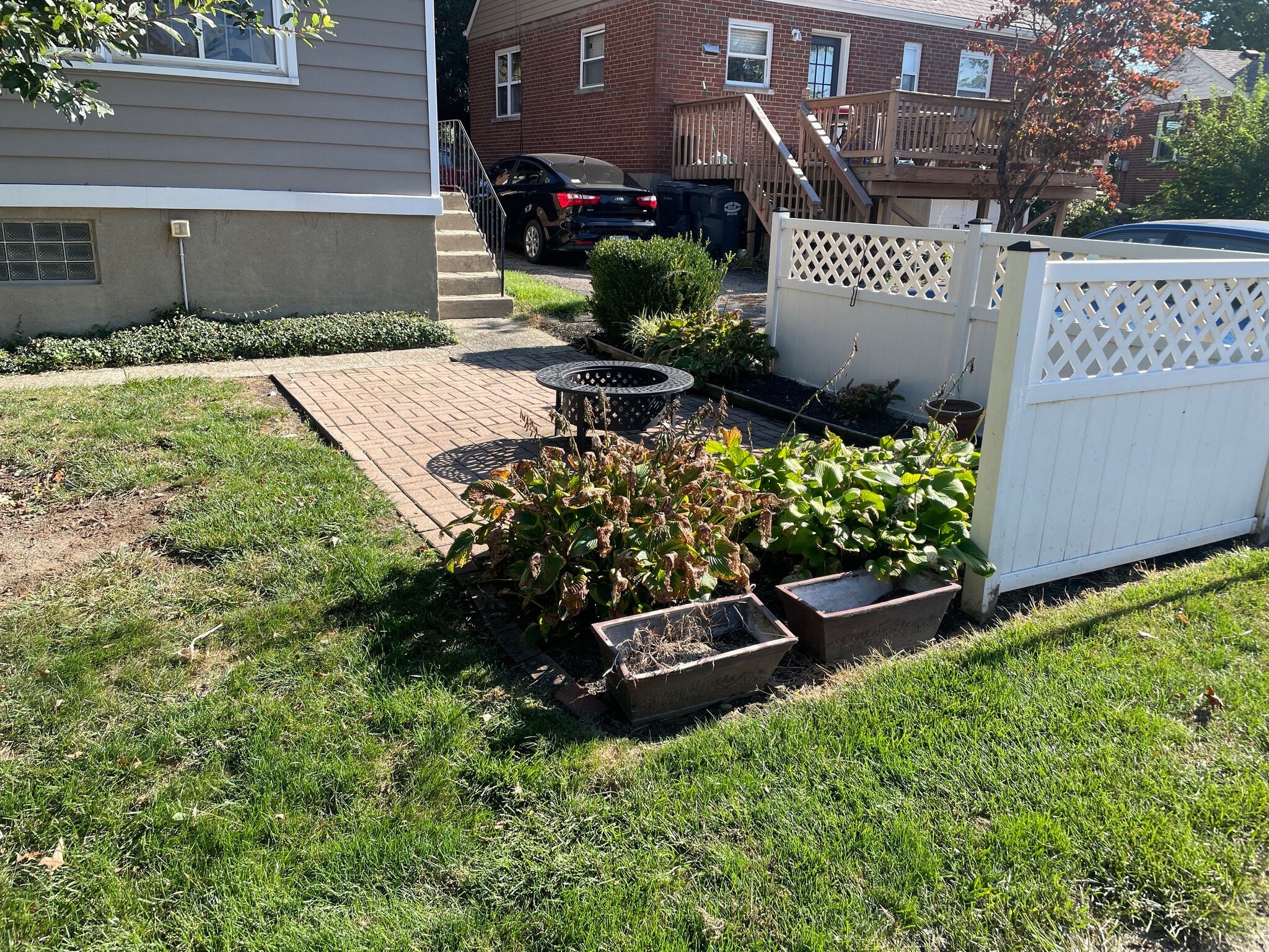 Patio - 2641 Vanderen Dr