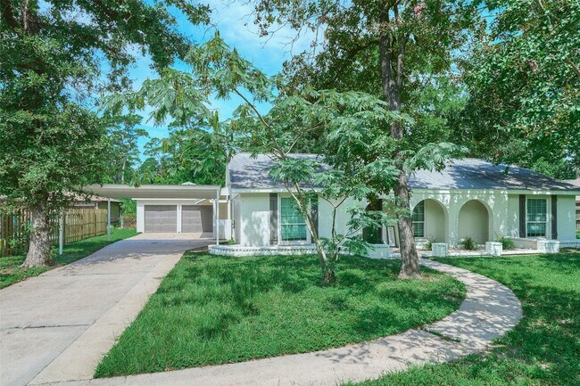Building Photo - 24411 Pine Canyon Dr