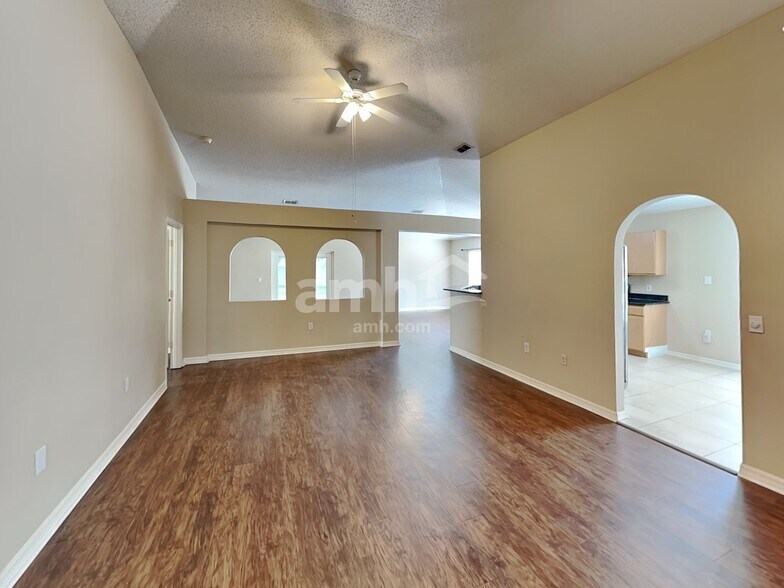 Building Photo - 19206 Wood Sage Dr