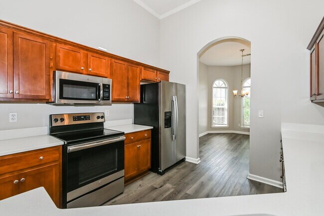 Building Photo - 1128 Averett Ln