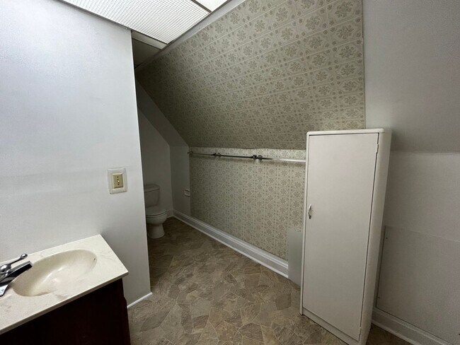 Building Photo - 521 S Grant St