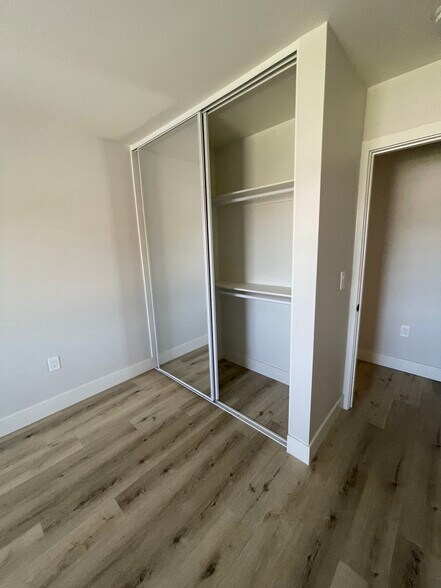 Building Photo - 1029 Oleander St