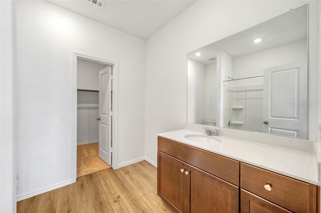 Building Photo - 14405 Nini Cv