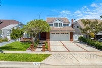 Building Photo - Spacious 4 Bedroom Home with Private Yard & Covered Patio in Anaheim Hills