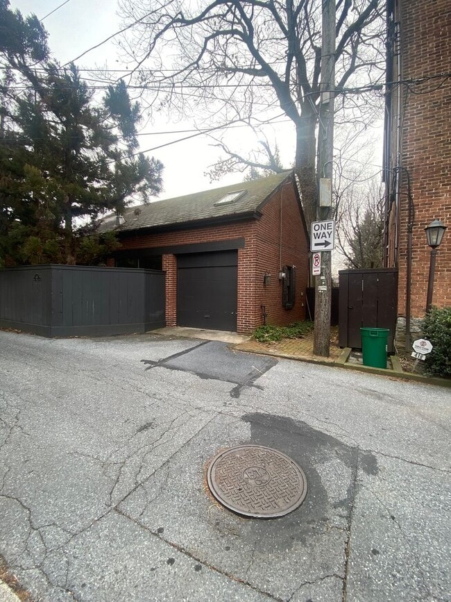 Building Photo - 414 W. MARION ST LANCASTER PA 17603
