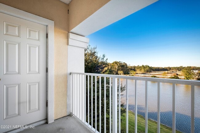 Building Photo - 4920 Key Lime Dr