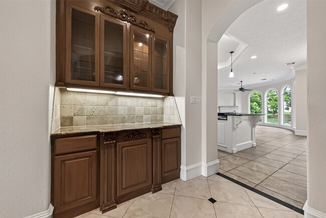 Building Photo - 4011 Westerdale Dr
