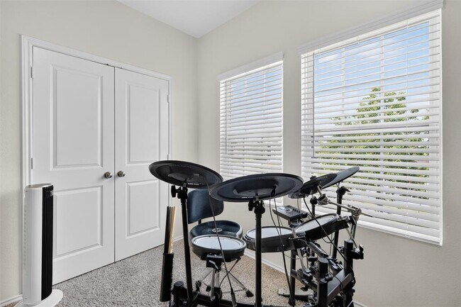 Building Photo - 1301 Blackhaw Ln