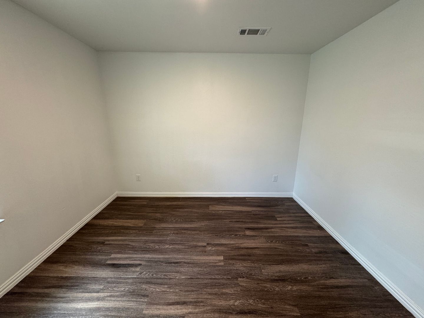 Building Photo - 306 S 23rd St