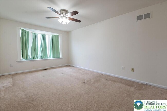 Building Photo - 5811 Fresh Meadow Dr