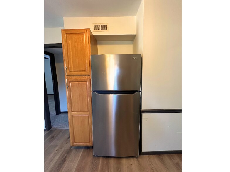 Building Photo - 109 Sieville Ave