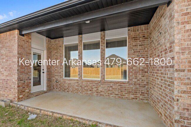 Building Photo - New construction | Taverner Crossing community in Farmington!