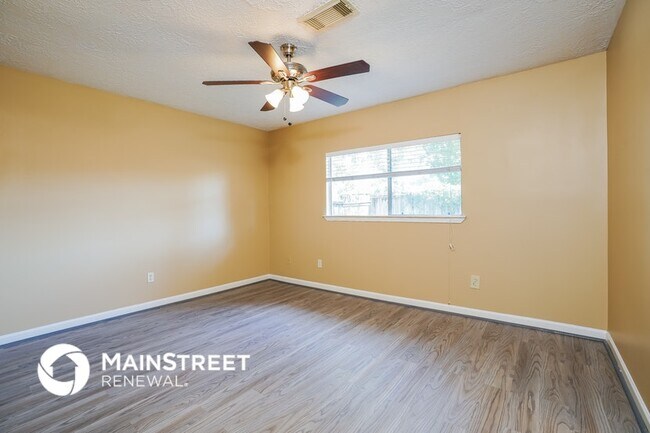 Building Photo - 20406 Oak Limb Ct
